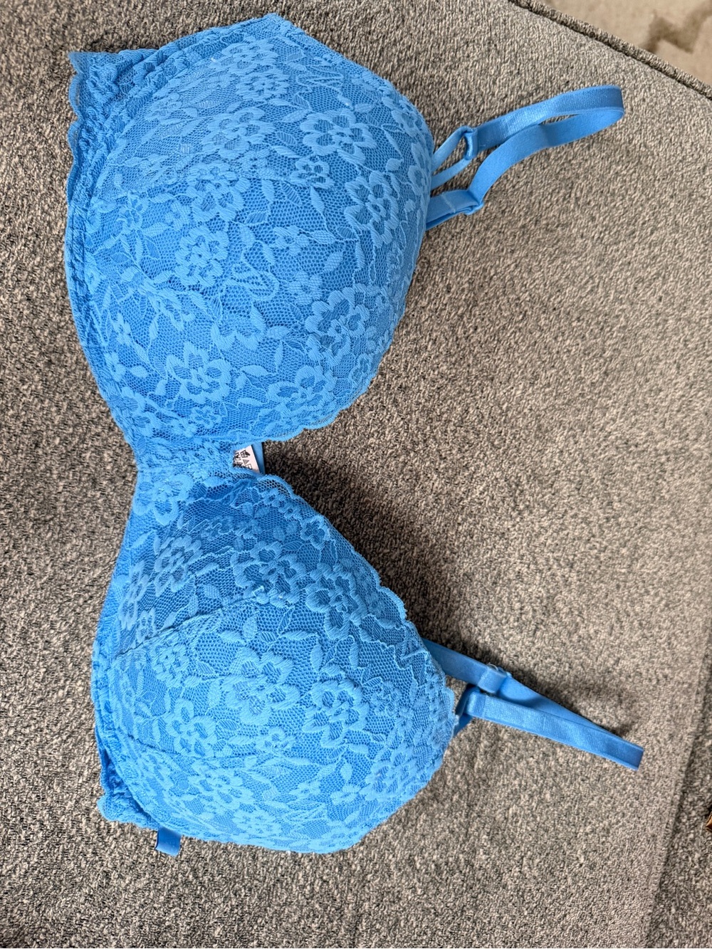 Victoria’s Secret Lace Push-Up Bra - Women Intimates & Sleepwear